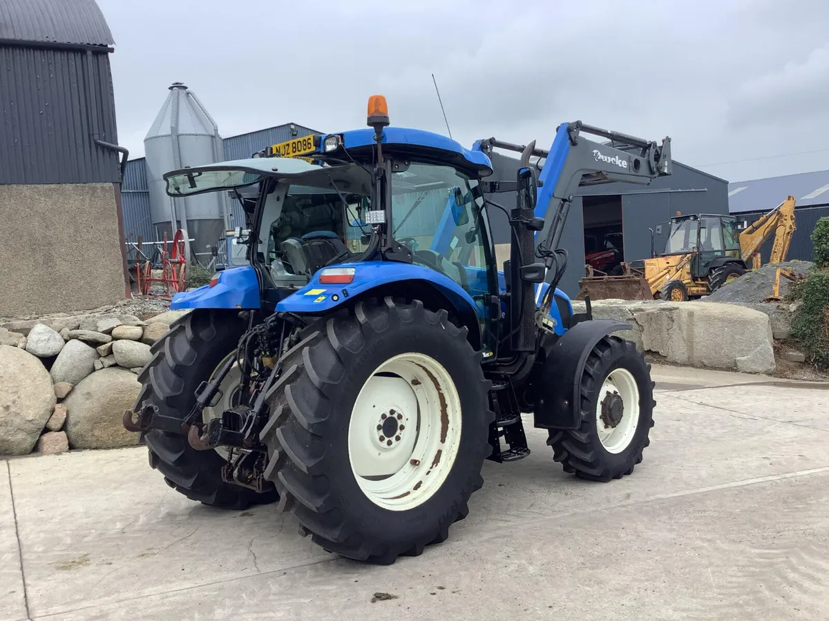 2008 NH T6030 - Image 4