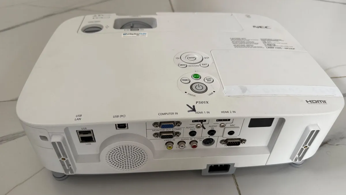 NEC NP-V260 Projector - Image 4