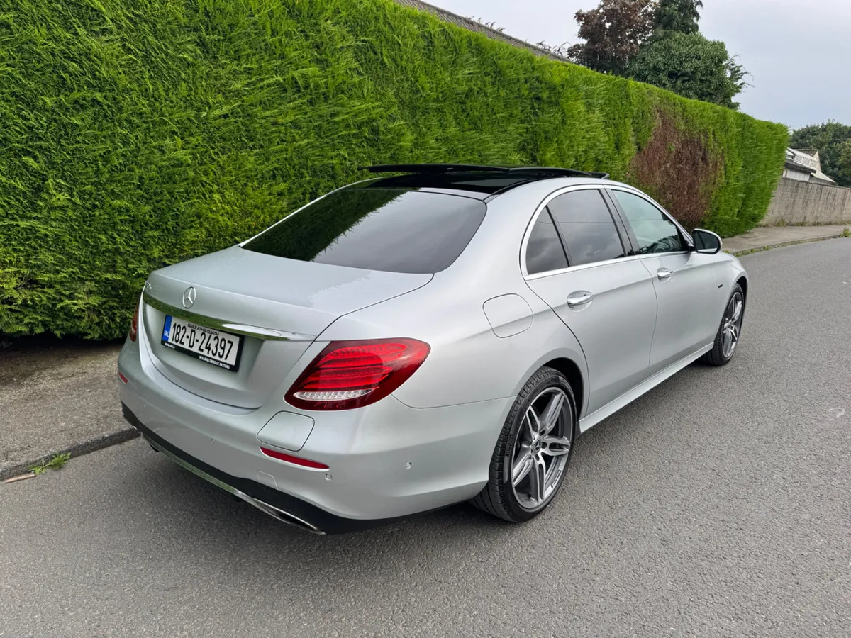 Mercedes-Benz E350e AMG Line Premium High Spec - Image 4