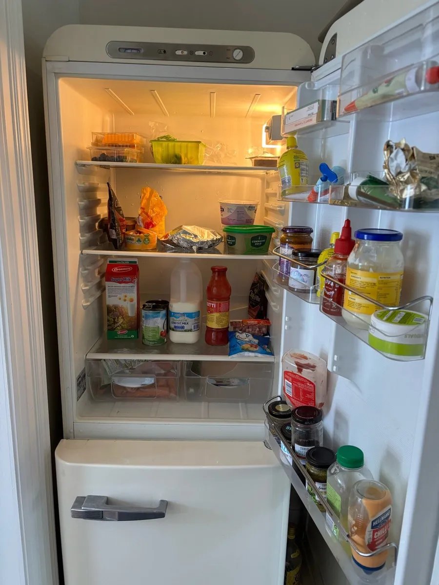 Smeg Fridge Freezer - Image 3