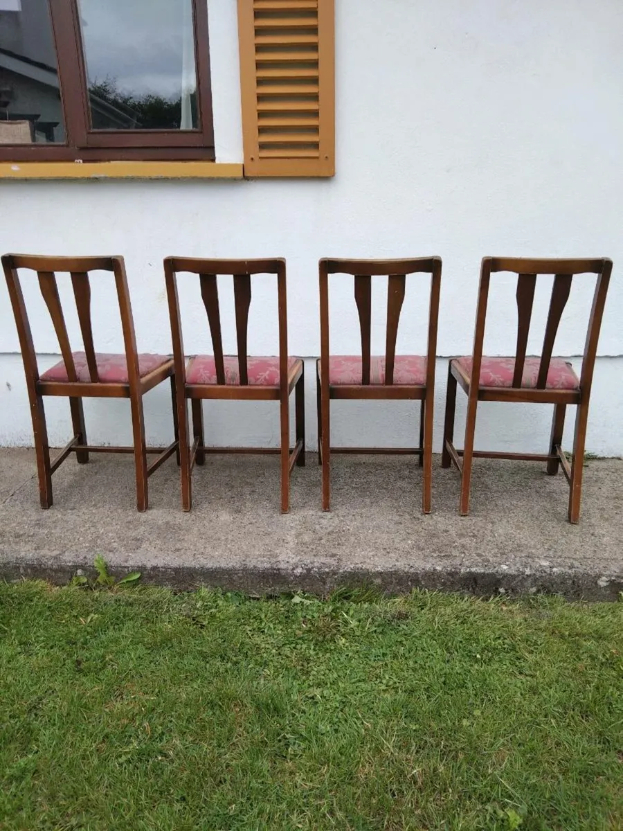 Diningroom chairs - Image 1
