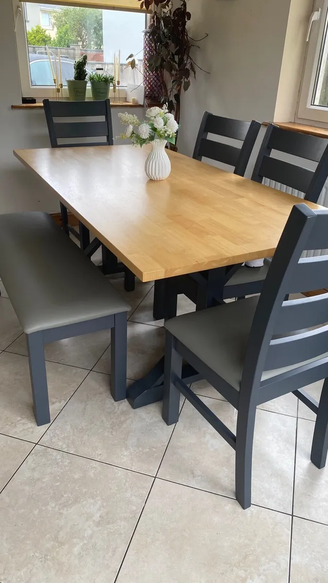Dinning table & chairs - Image 3