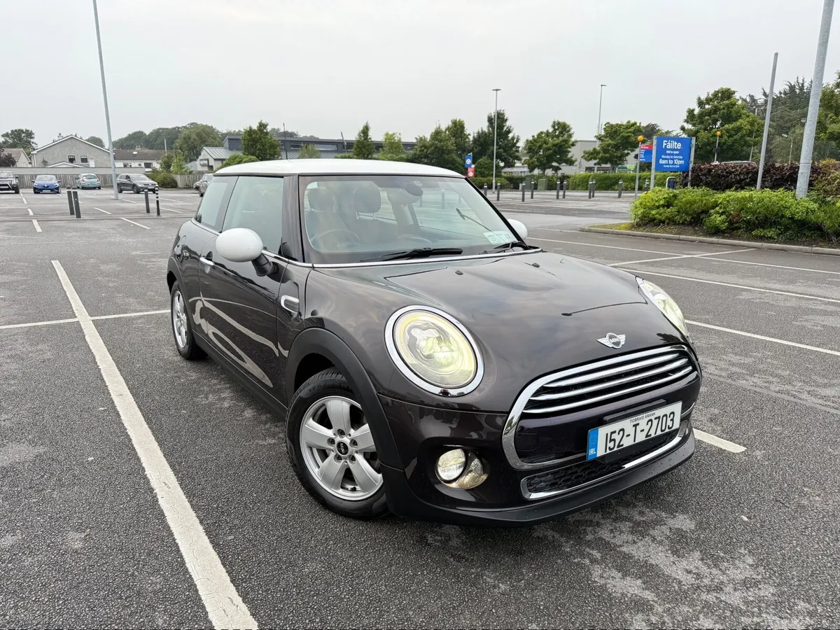 Mini Cooper 2015 Automatic 62000km - Image 1