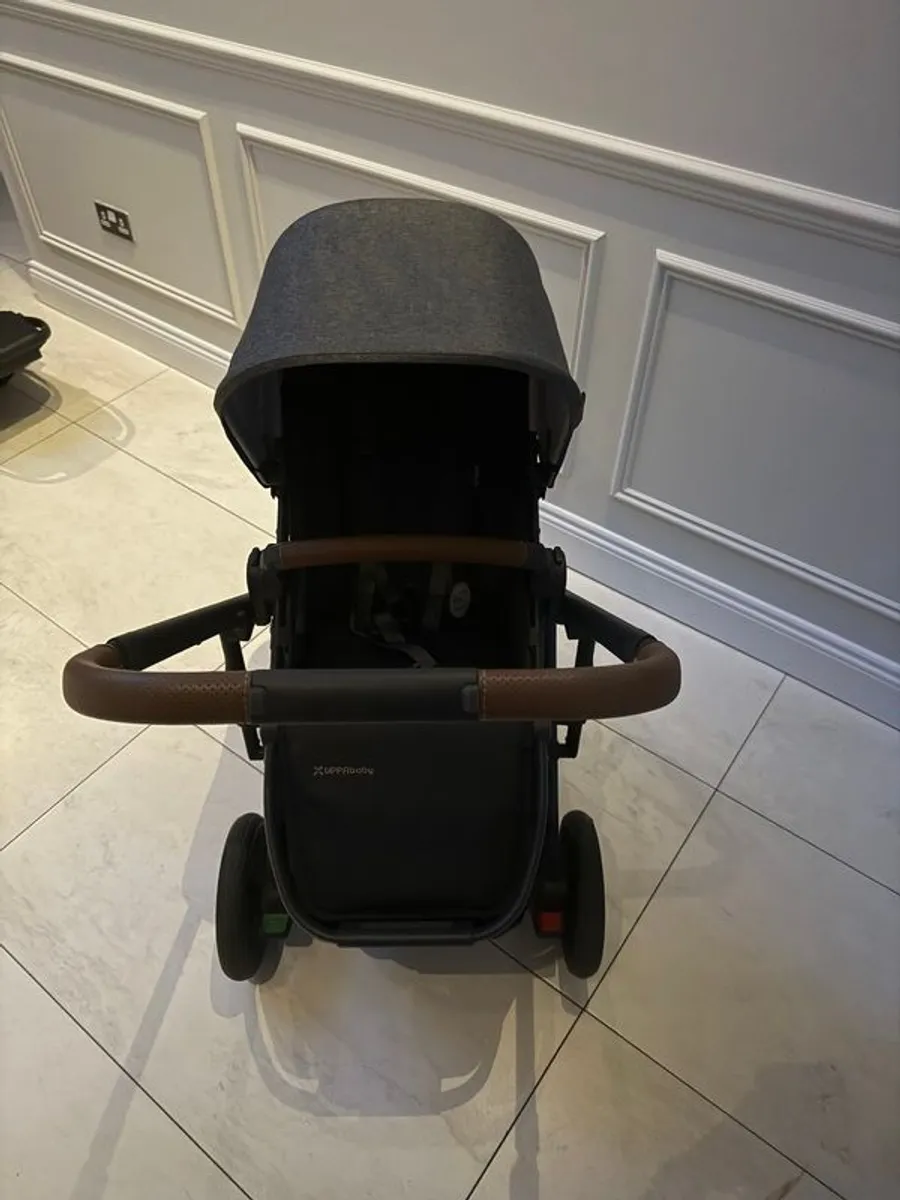 Uppababy Cruz V2 - Greyson - Image 3