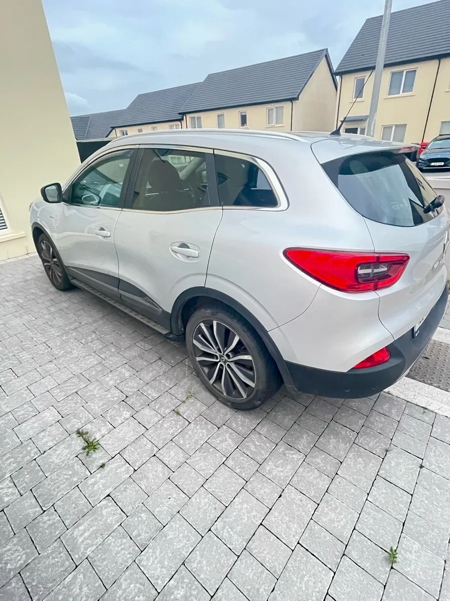 Renault Kadjar 1.5 dCi ECO2 Signature Nav-Full - Image 4