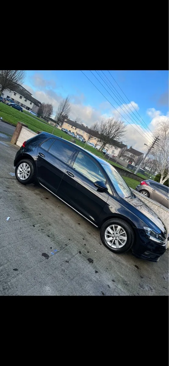 Volkswagen Golf - Image 1