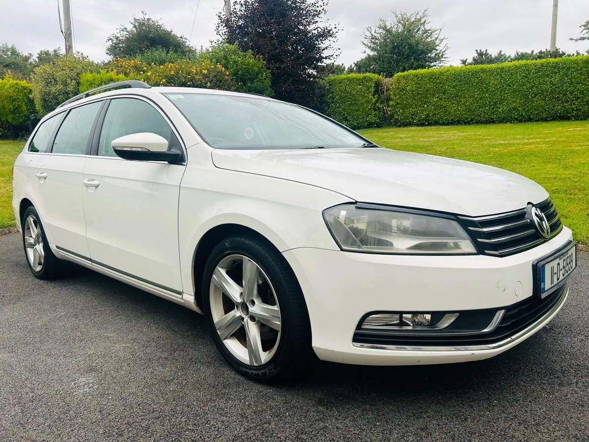Volkswagen Passat 2011 - Image 1