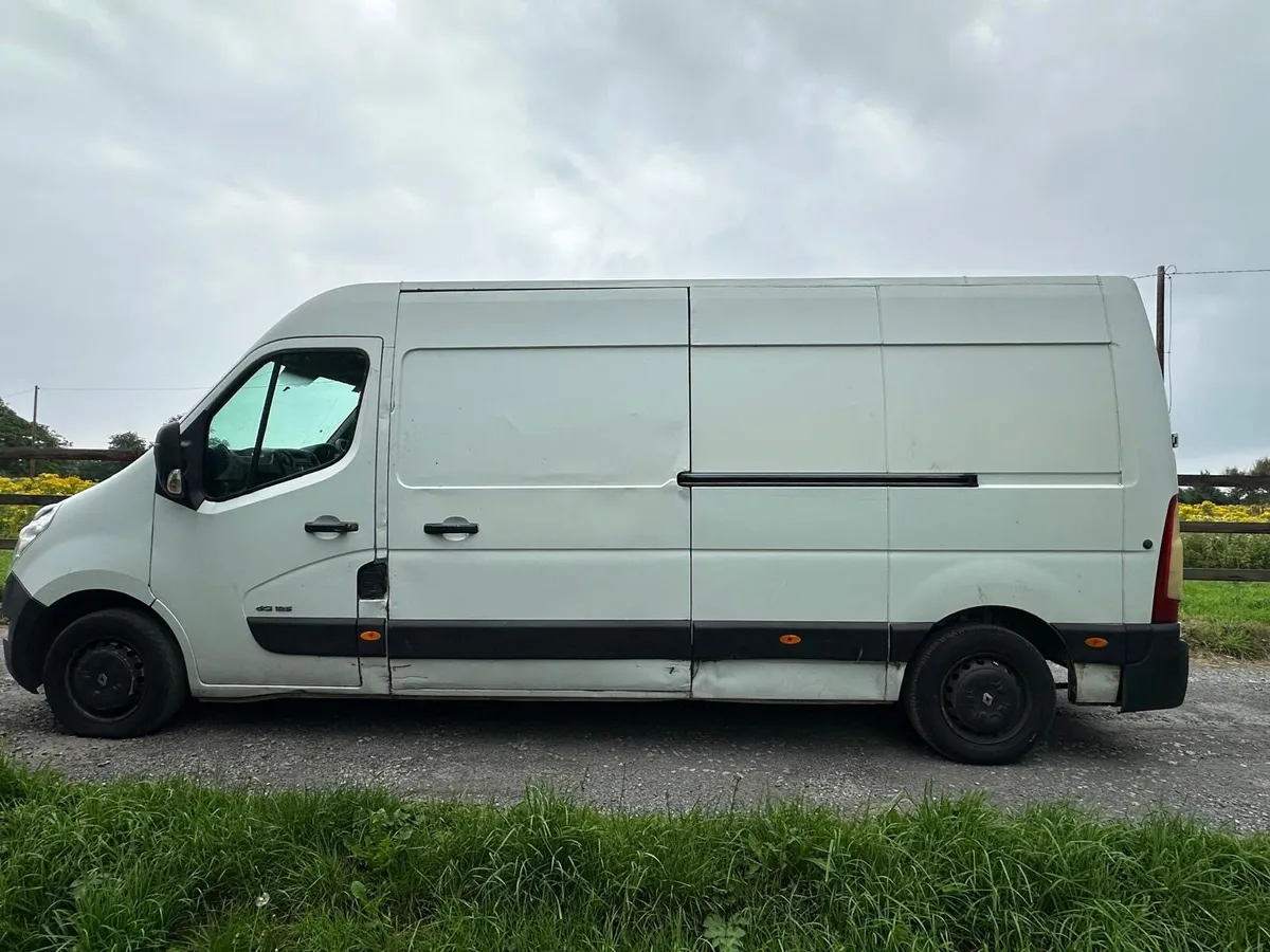 Renault Master 2015 LWB - Image 2