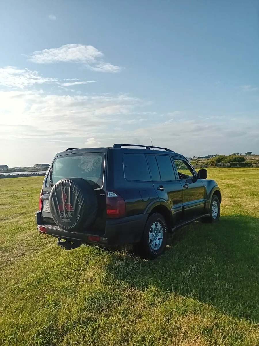 Mitsubishi Pajero 2006 - Image 4