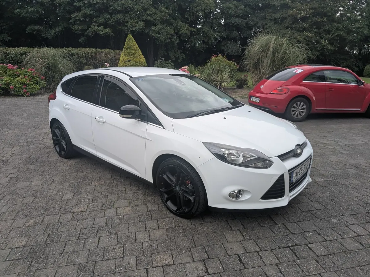 Ford Focus 2014 Ecoboost - Image 1
