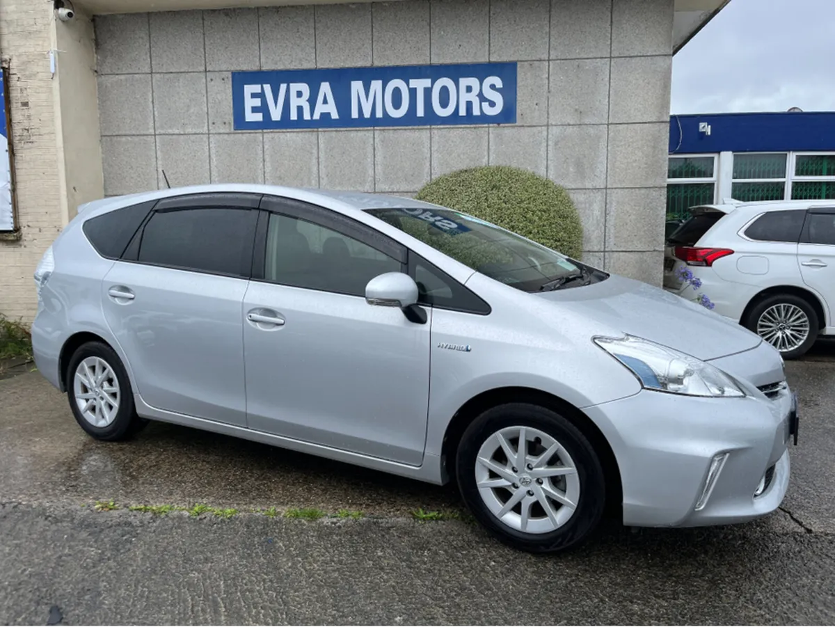Toyota Prius 7 SEATER HYBRID AUTOMATIC 1.8 PETROL - Image 4