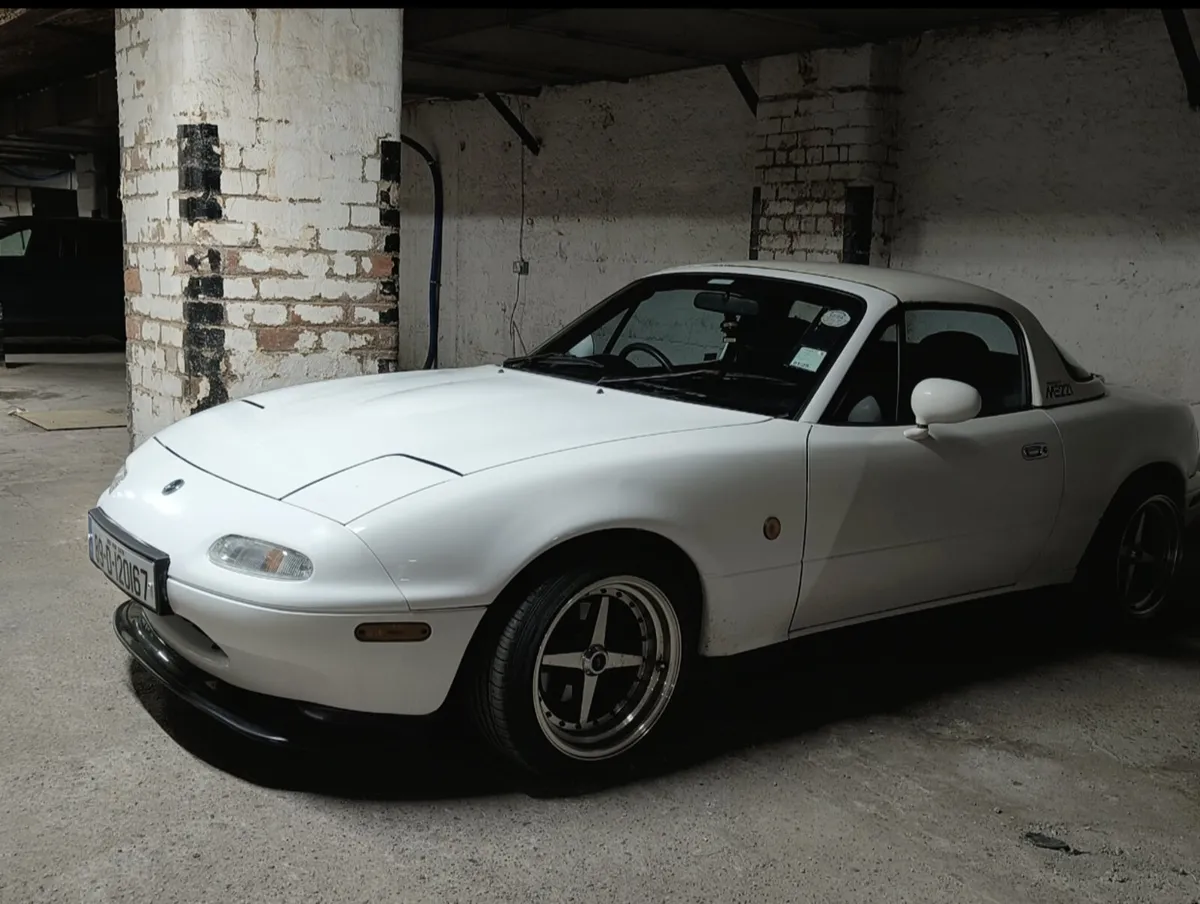 Mazda mx5 - Image 1