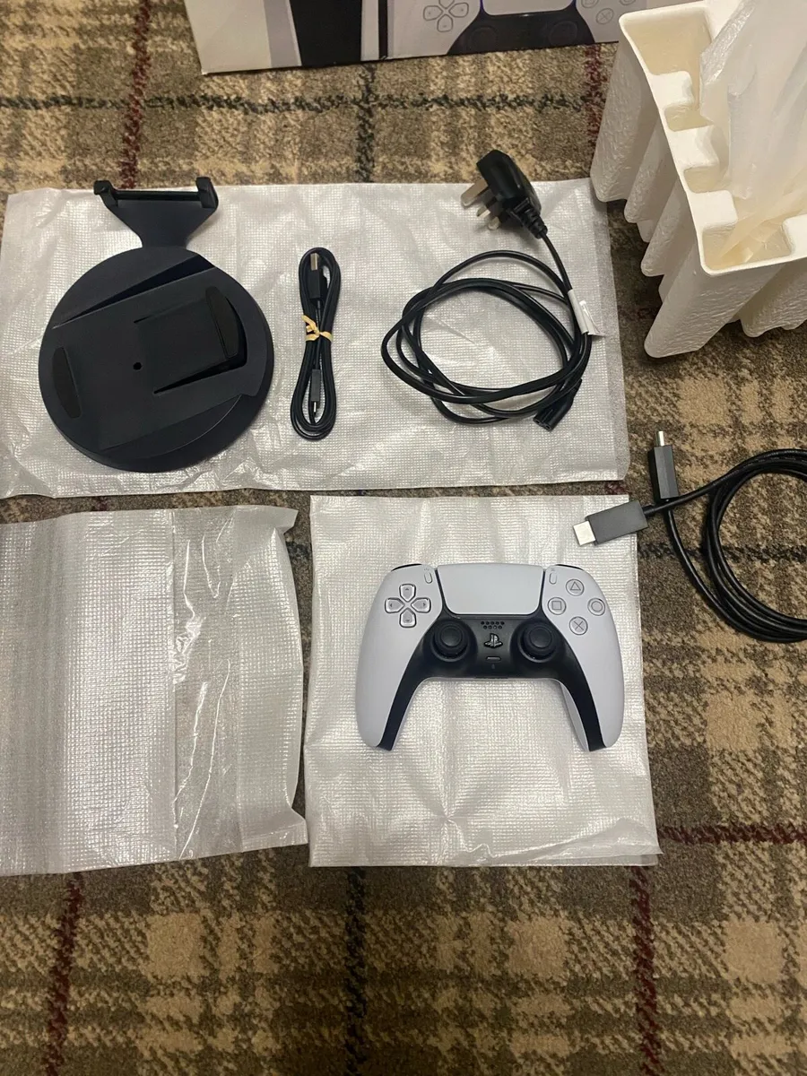 PlayStation 5 - Image 2