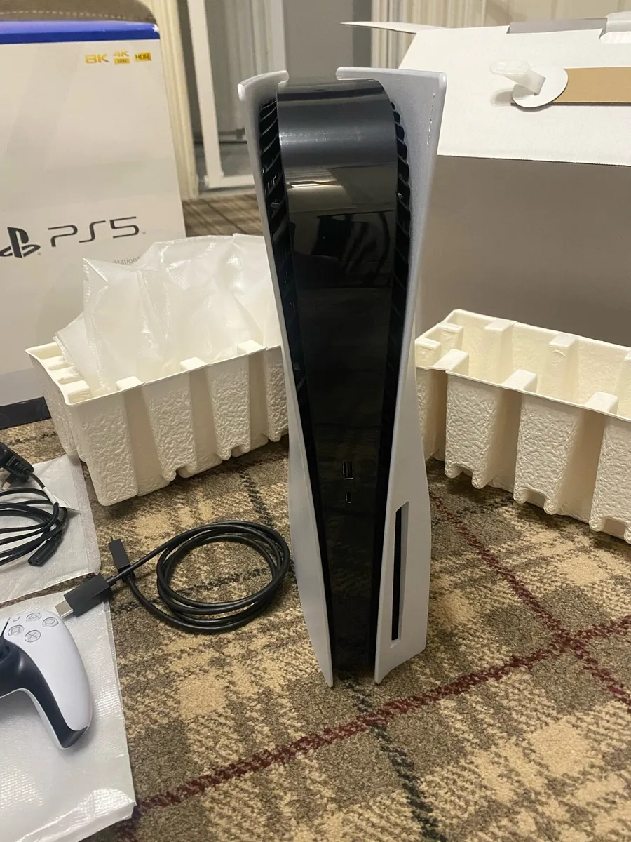 PlayStation 5 - Image 3