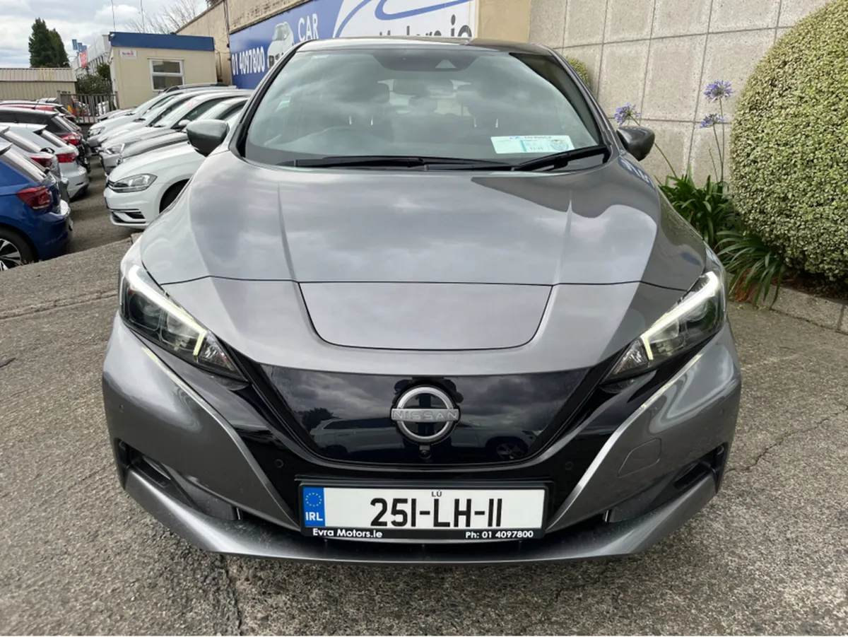 Nissan Leaf EV SV PREMIUM 40KW - Image 2