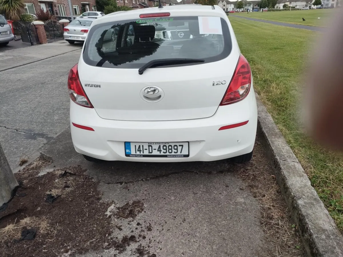 Hyundai i20 - Image 4