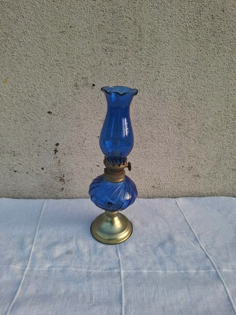 25cm oil lamp postage possible