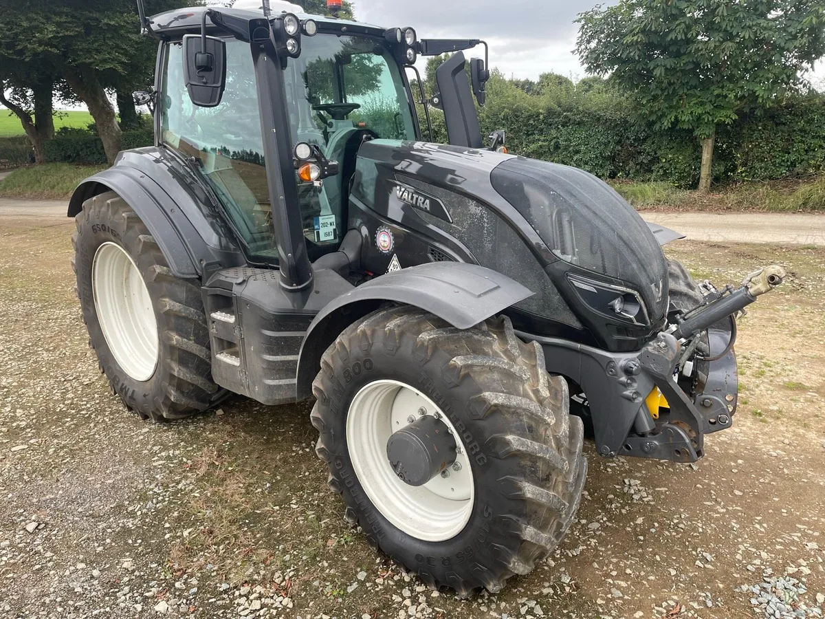 2020 Valtra T234D Reverse Drive *3000hrs* - Image 3