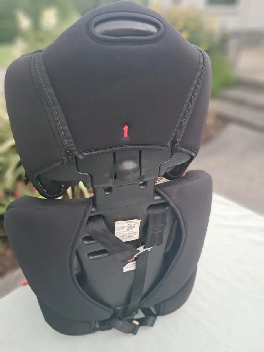 Car boaster seat - Image 2