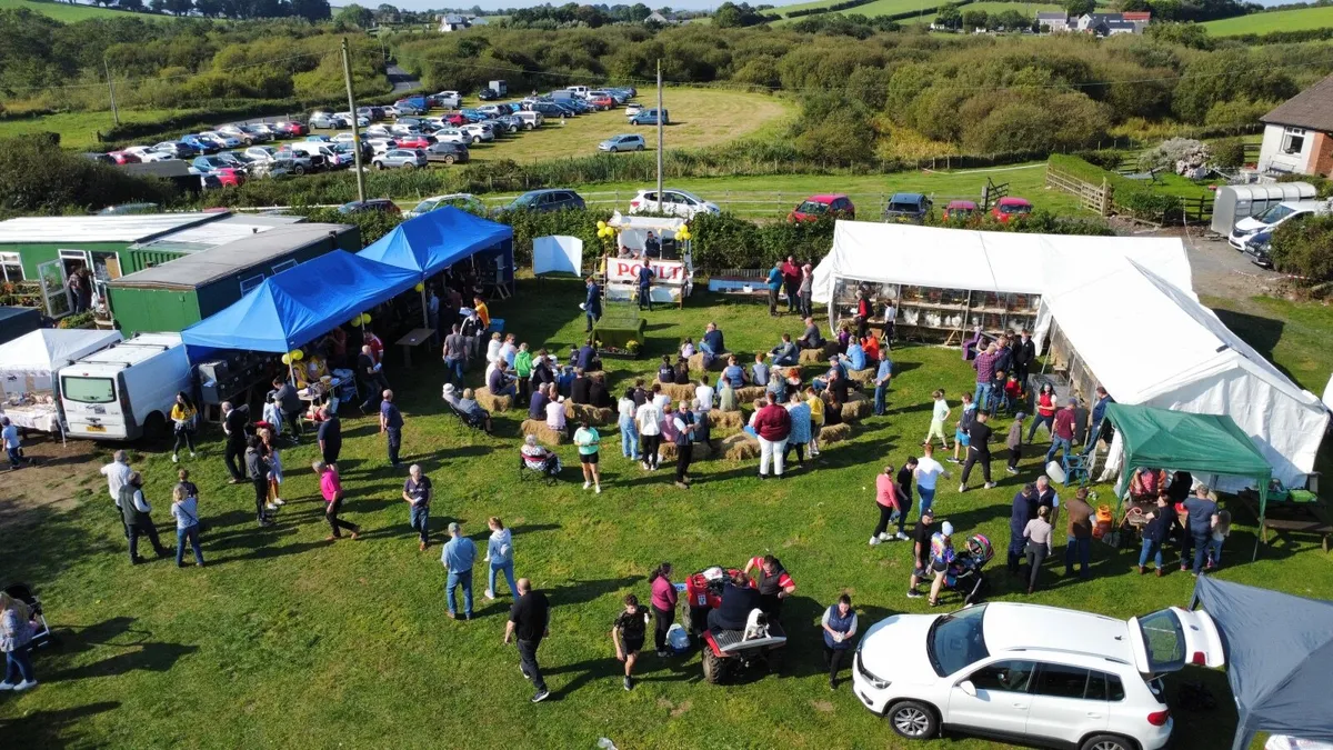 Farm Gate Exhibition Poultry Show Sale 2025 - Image 1