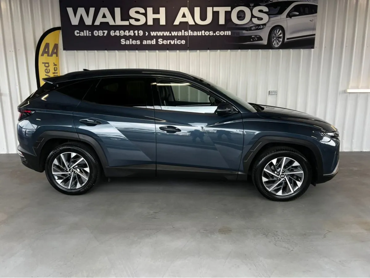 Hyundai Tucson Executive 2WD 5DR - Image 3
