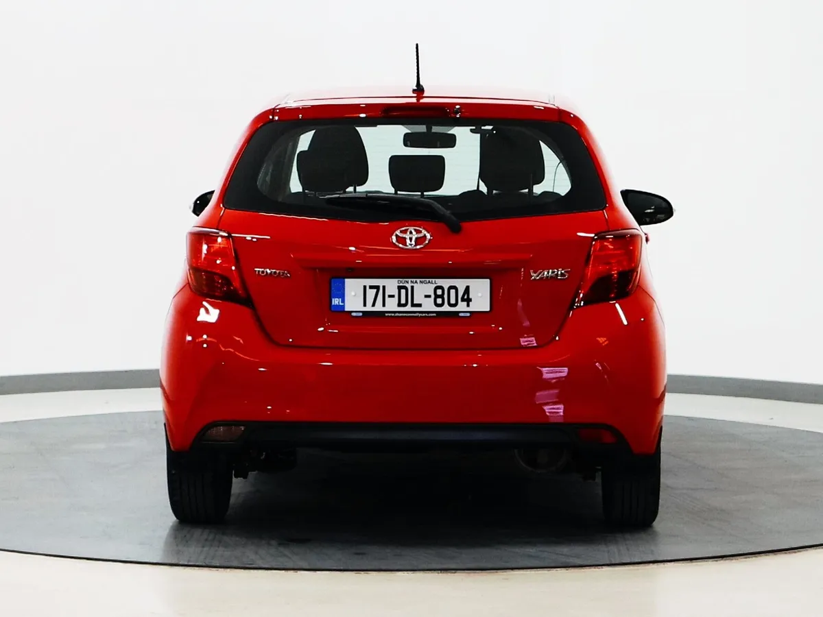 *85* 2017 Toyota Yaris 1.0 luna - Image 4