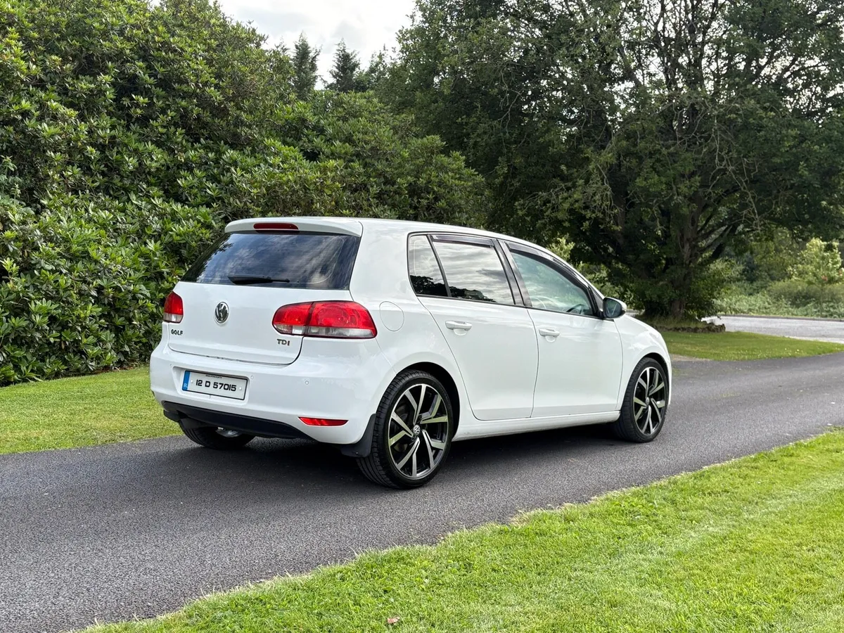 Volkswagen Golf 105bhp - Image 4