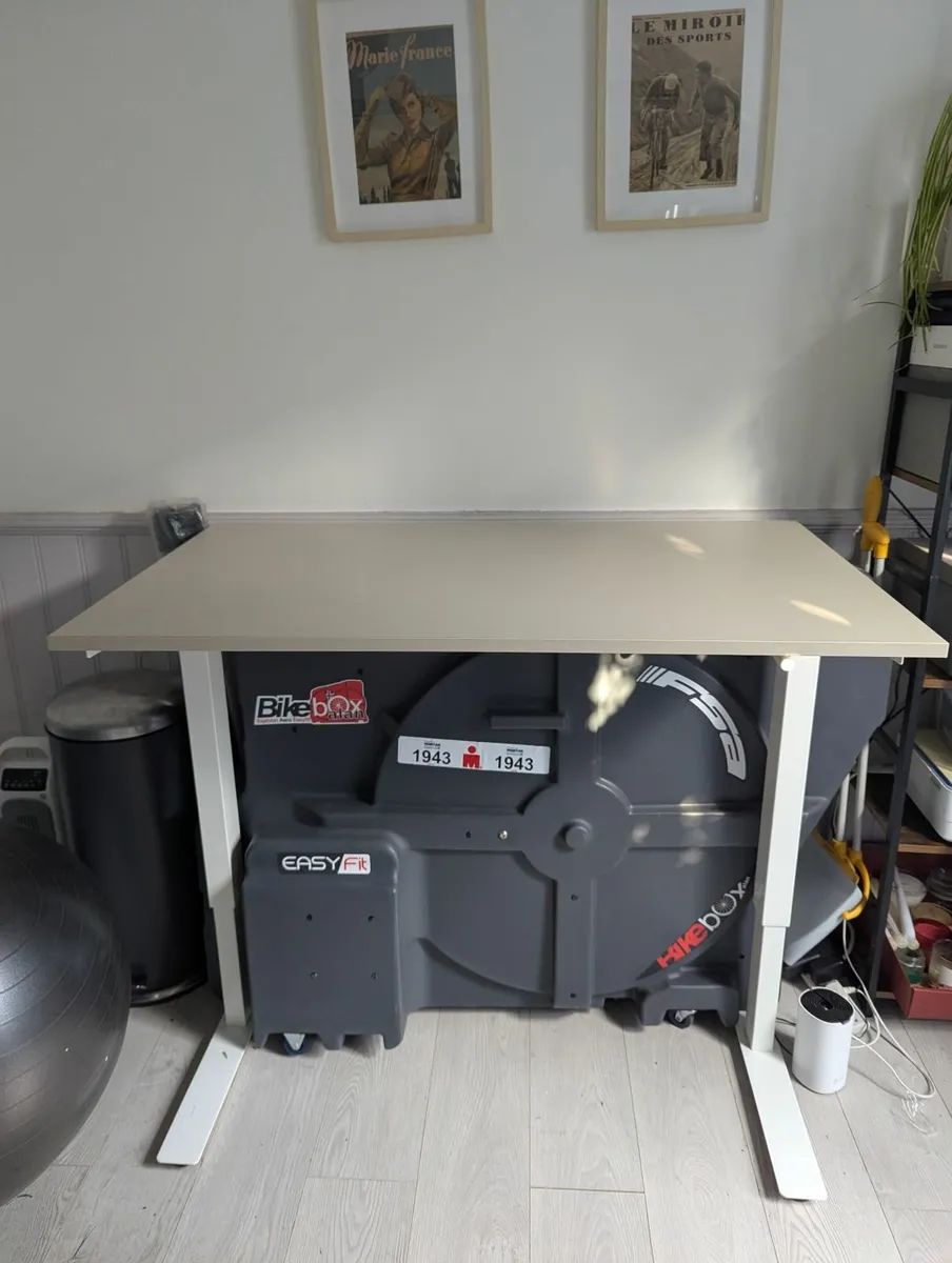 Office desk - Ikea Trotten Desk Sit/Stand - Image 1