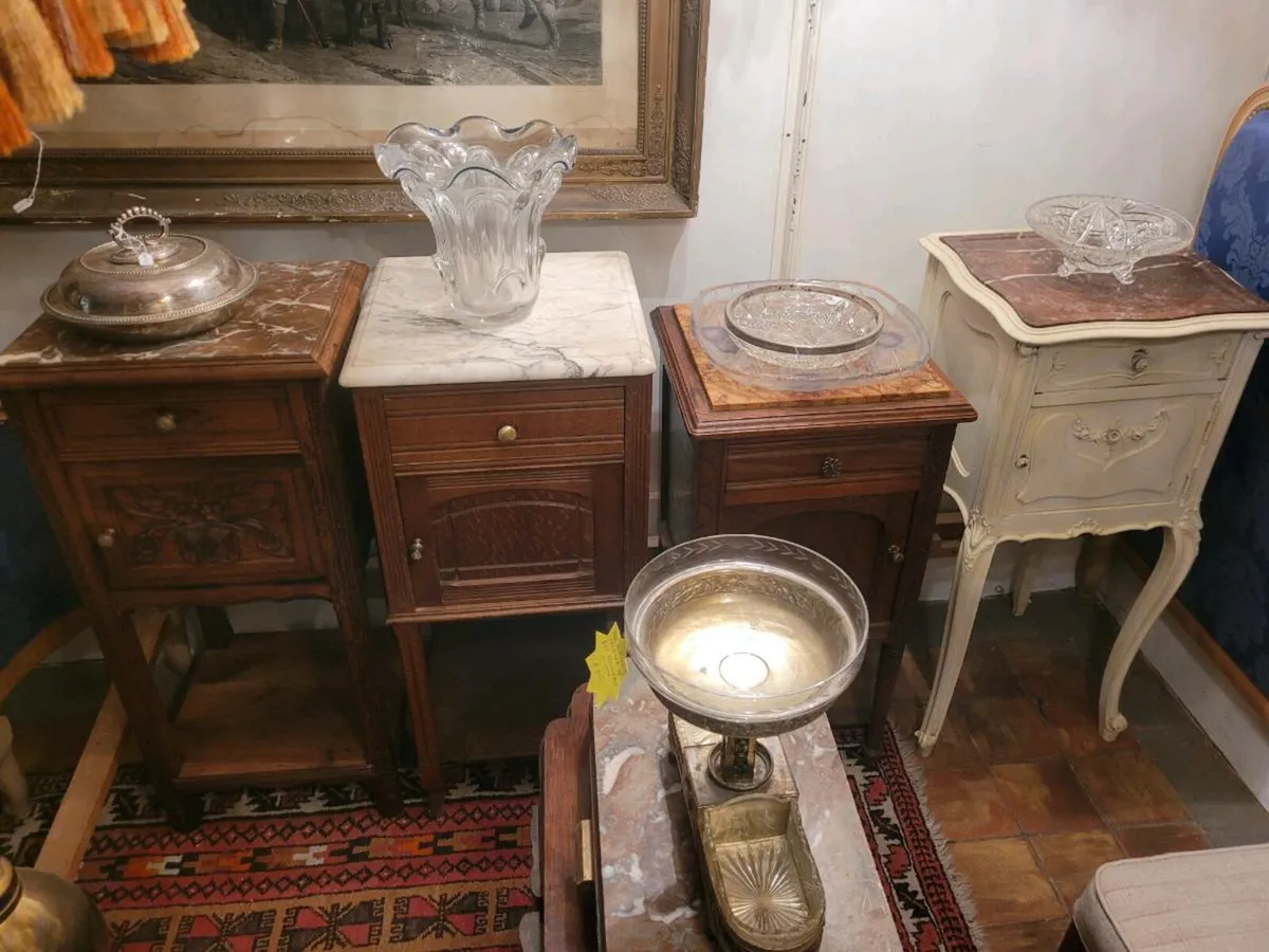 French bedside lockers 150 eu.each. - Image 3