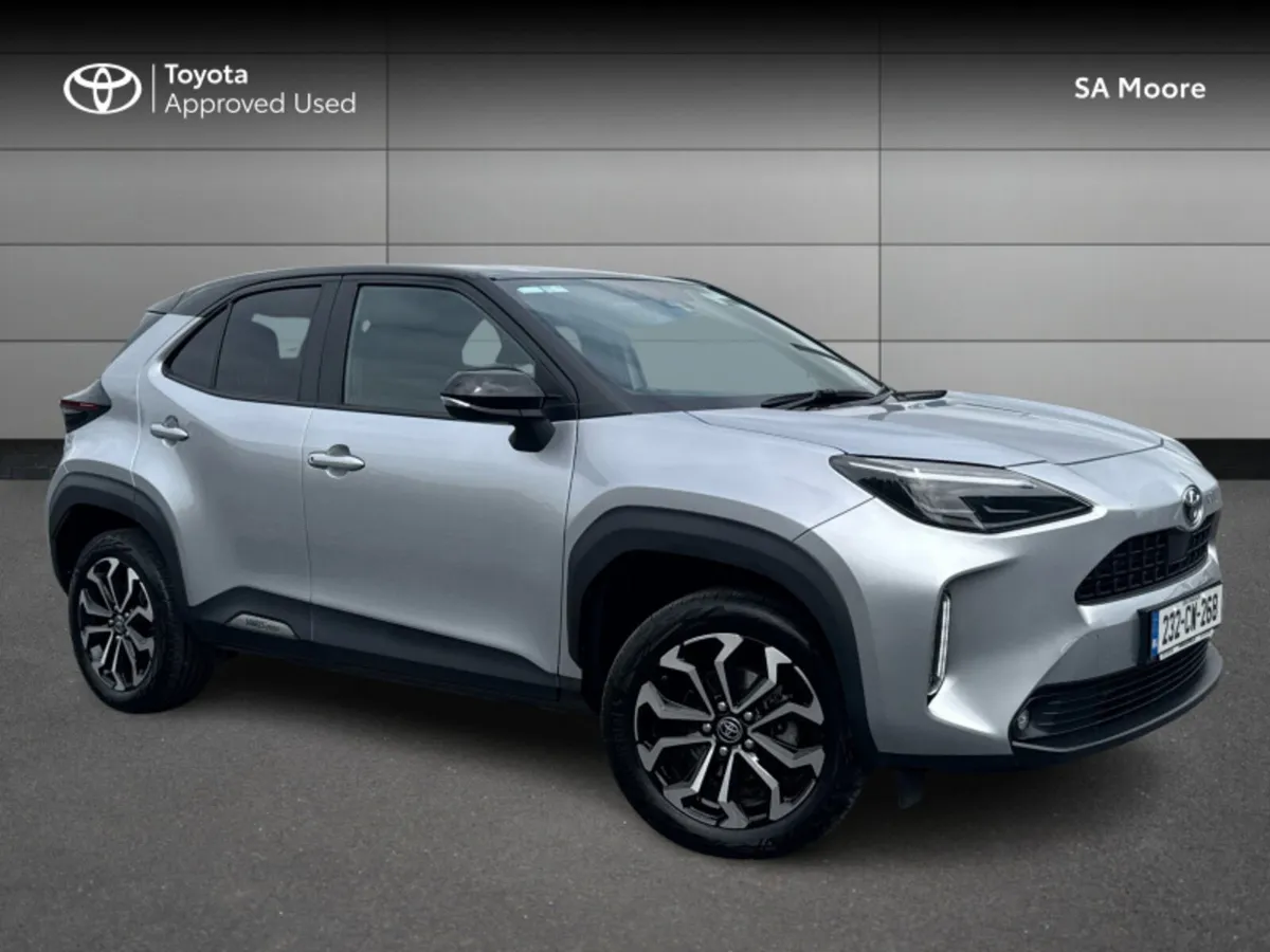Toyota Yaris Cross LUNA SPORT - Image 1