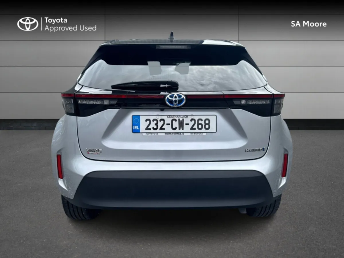 Toyota Yaris Cross LUNA SPORT - Image 4