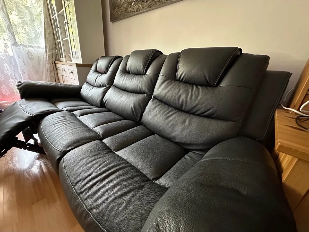 3 Seater and 2 Seater Sofas - Image 3