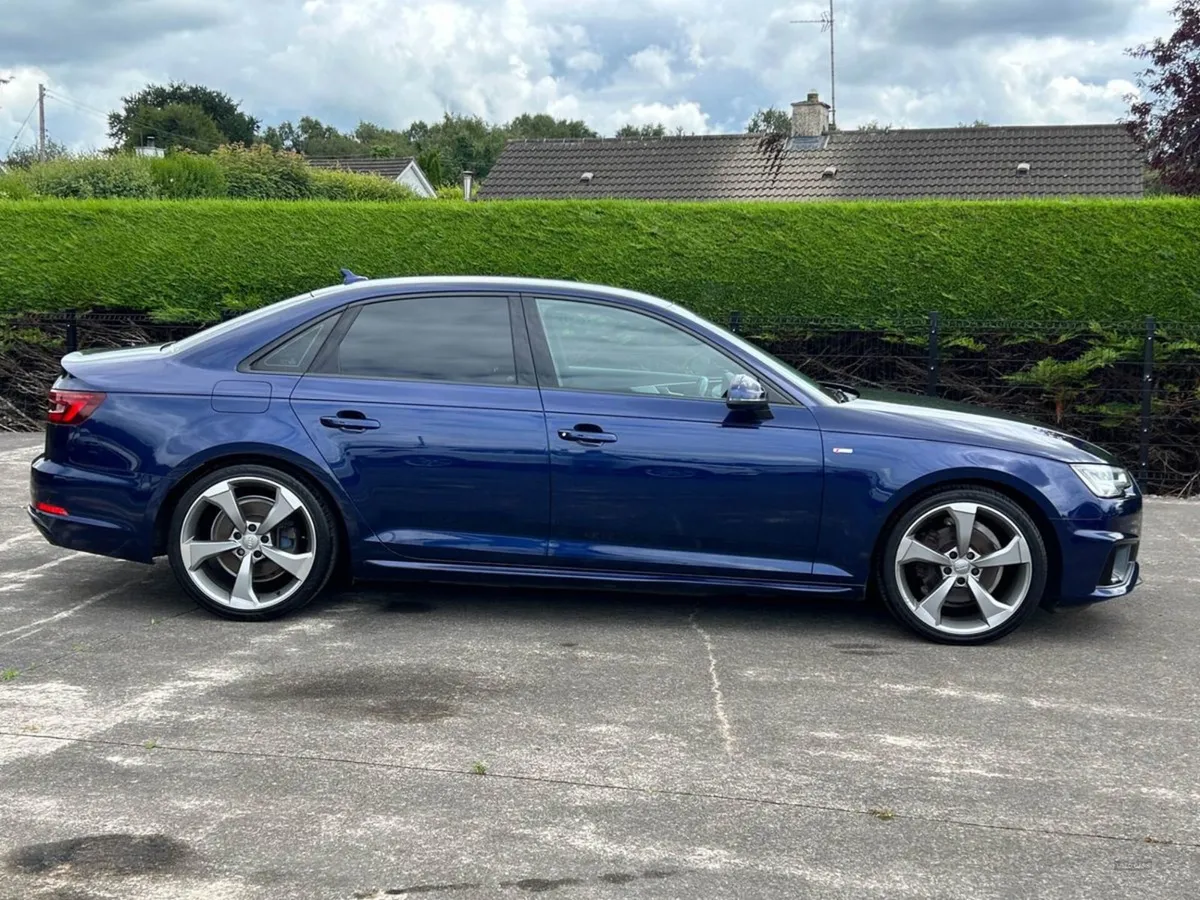 Audi A4 Saloon - Image 3