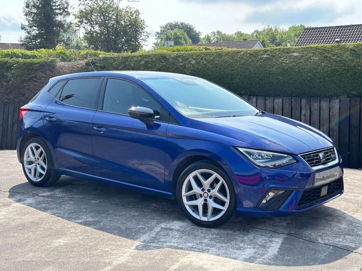 SEAT Ibiza Hatchback - Image 1
