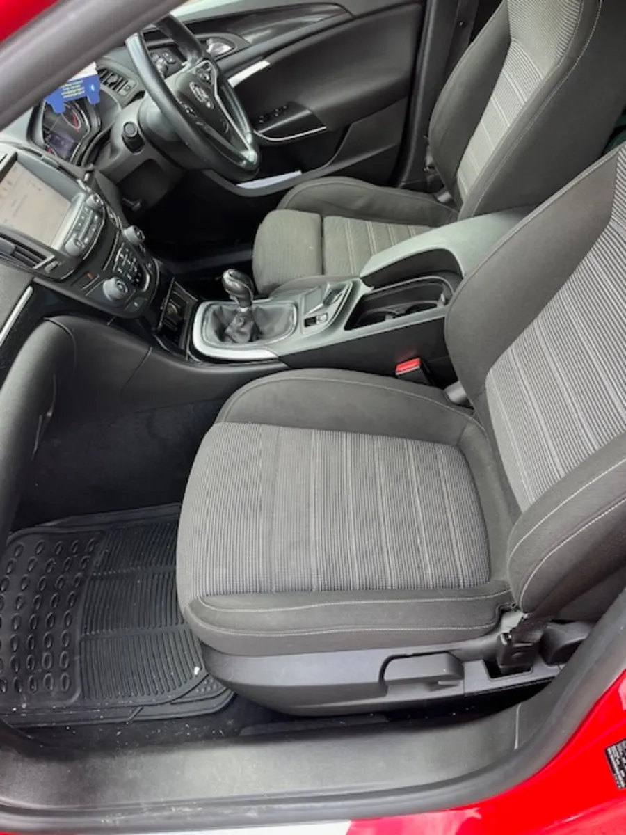 Vauxhall Insignia 2015 SRI - Image 3