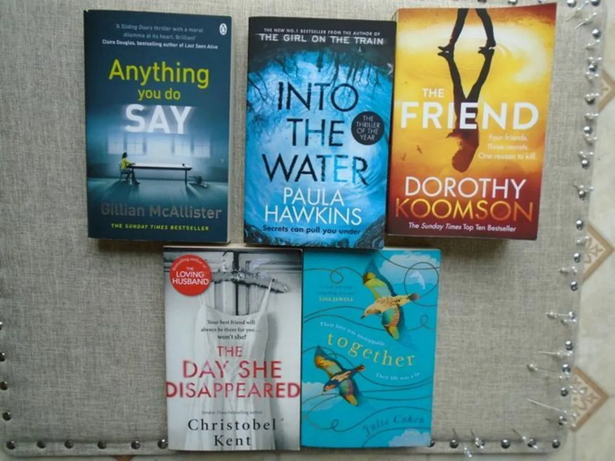 Fiction book bundle, Books, Paperback books - Image 1