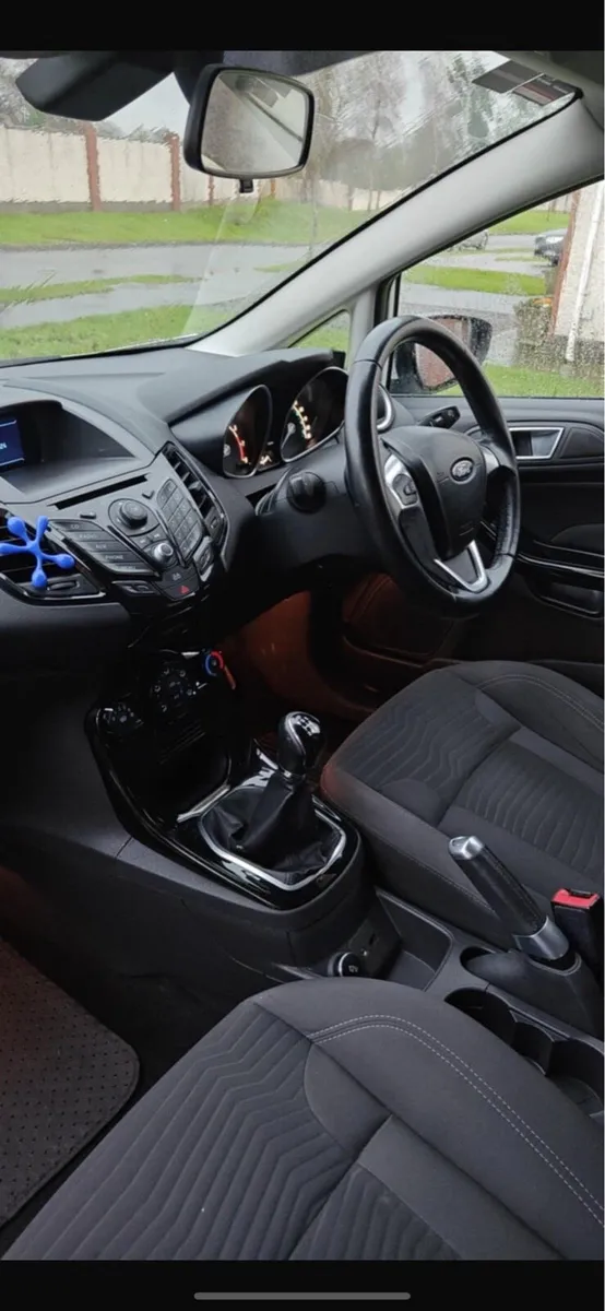 Ford Fiesta - Image 3