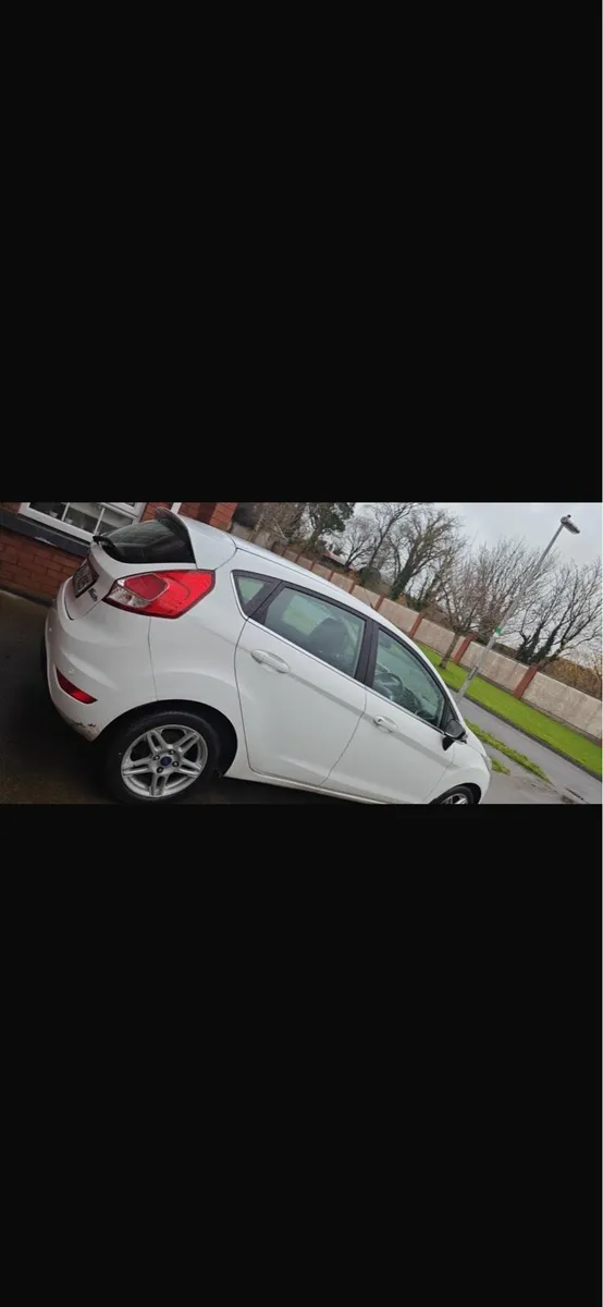 Ford Fiesta - Image 4
