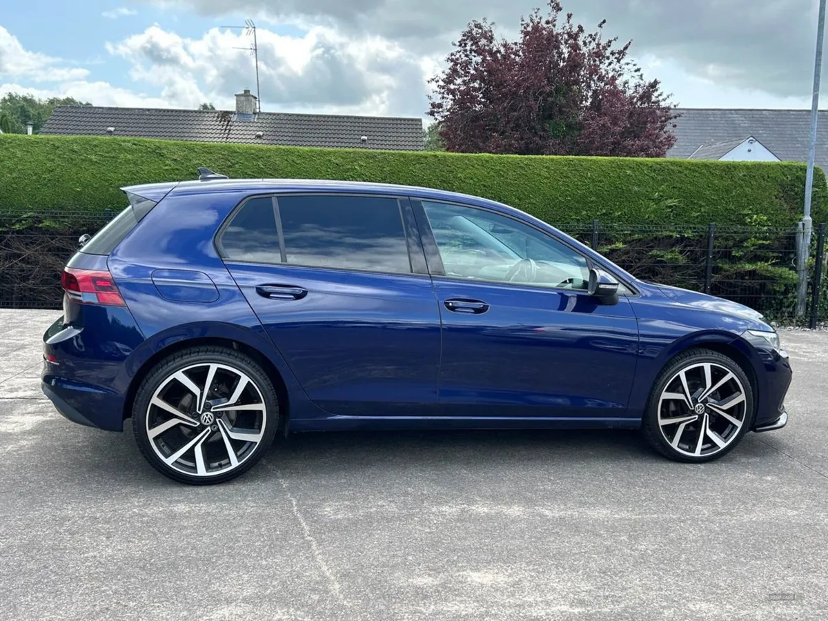 Volkswagen Golf Diesel Hatchback - Image 3