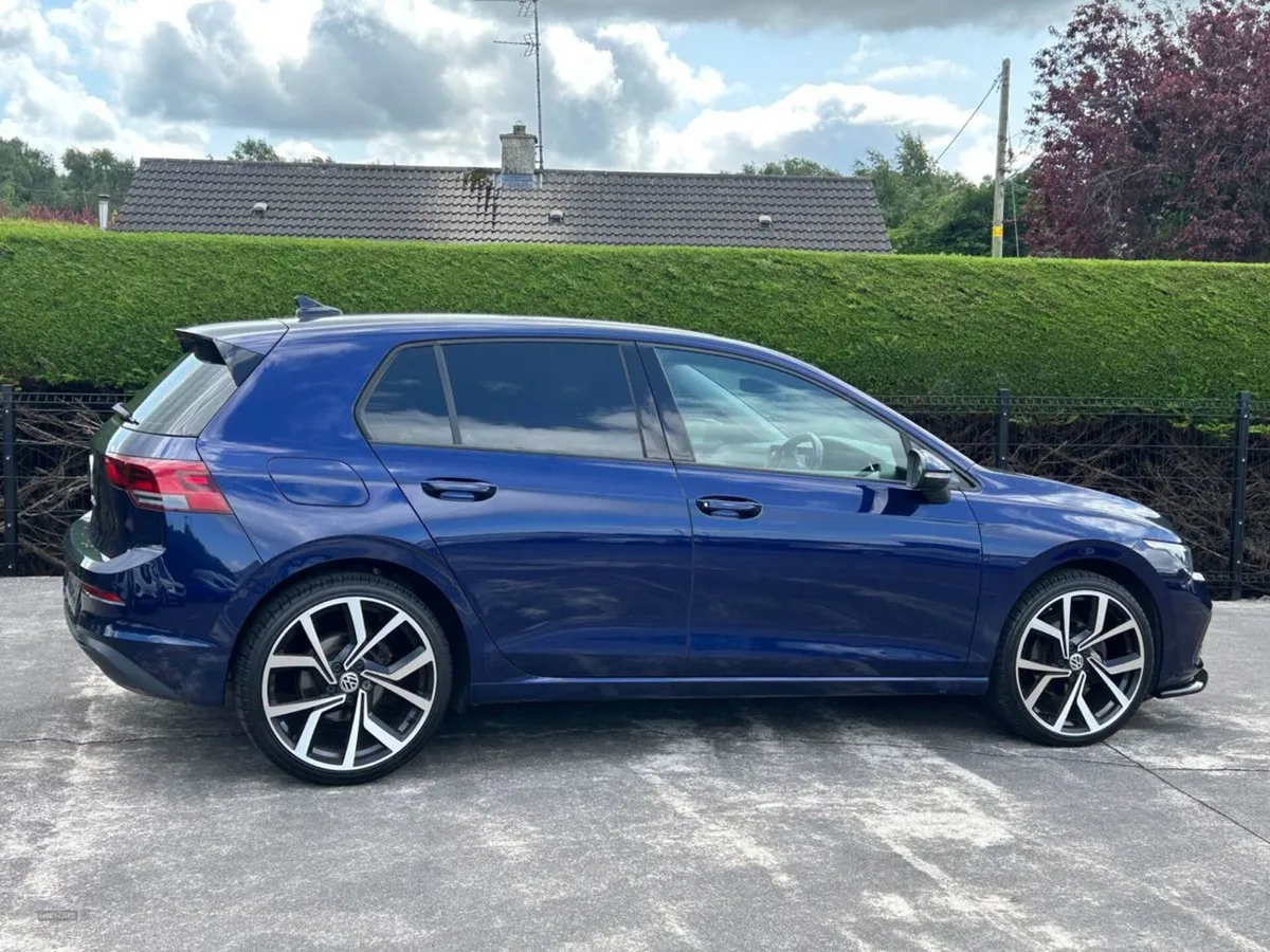 Volkswagen Golf Diesel Hatchback - Image 4