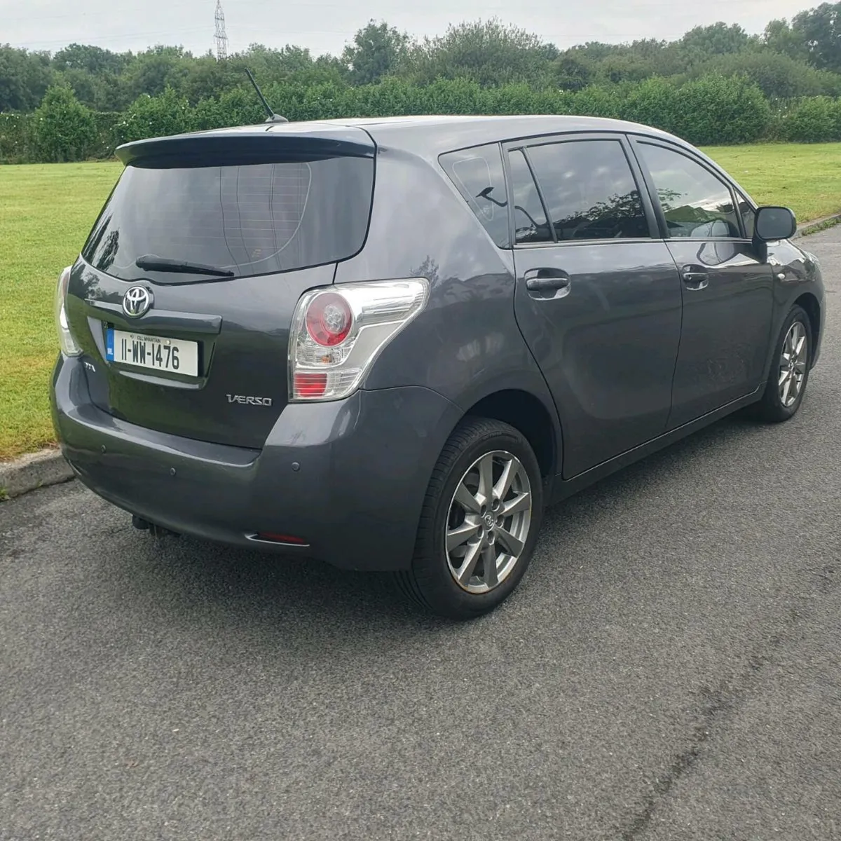Toyota Verso 2011 – 2.0 D4D Diesel 7 Seater - Image 4