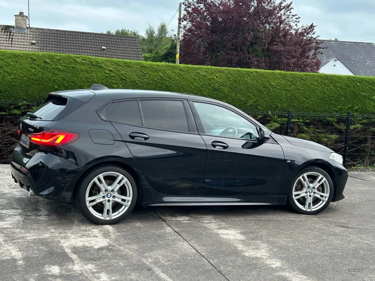 BMW 1 Series Diesel Hatchback - Image 4