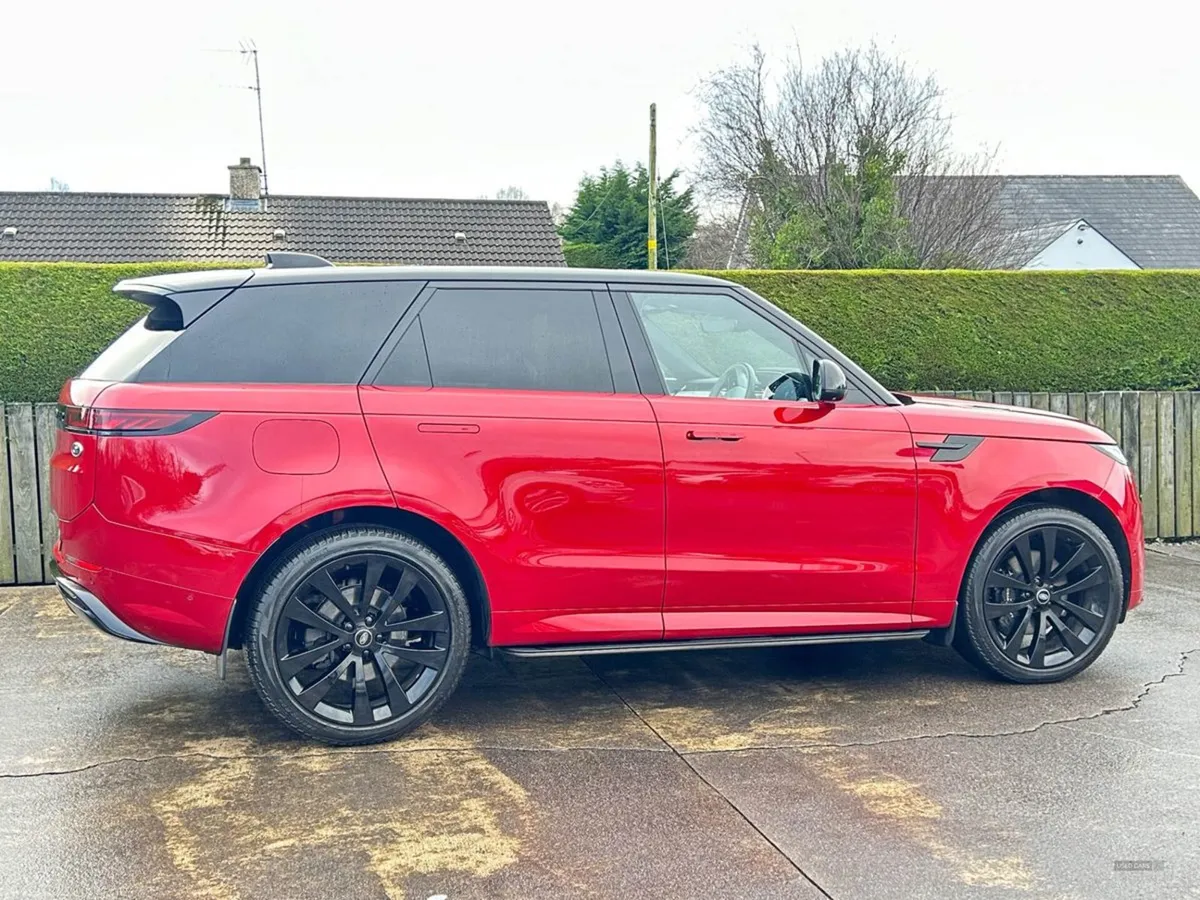 Land Rover Range Rover Sport Diesel Estate - Image 3