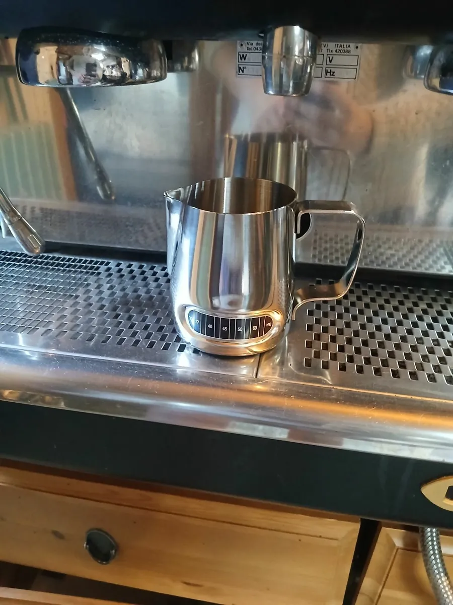 Coffee machine - Image 2