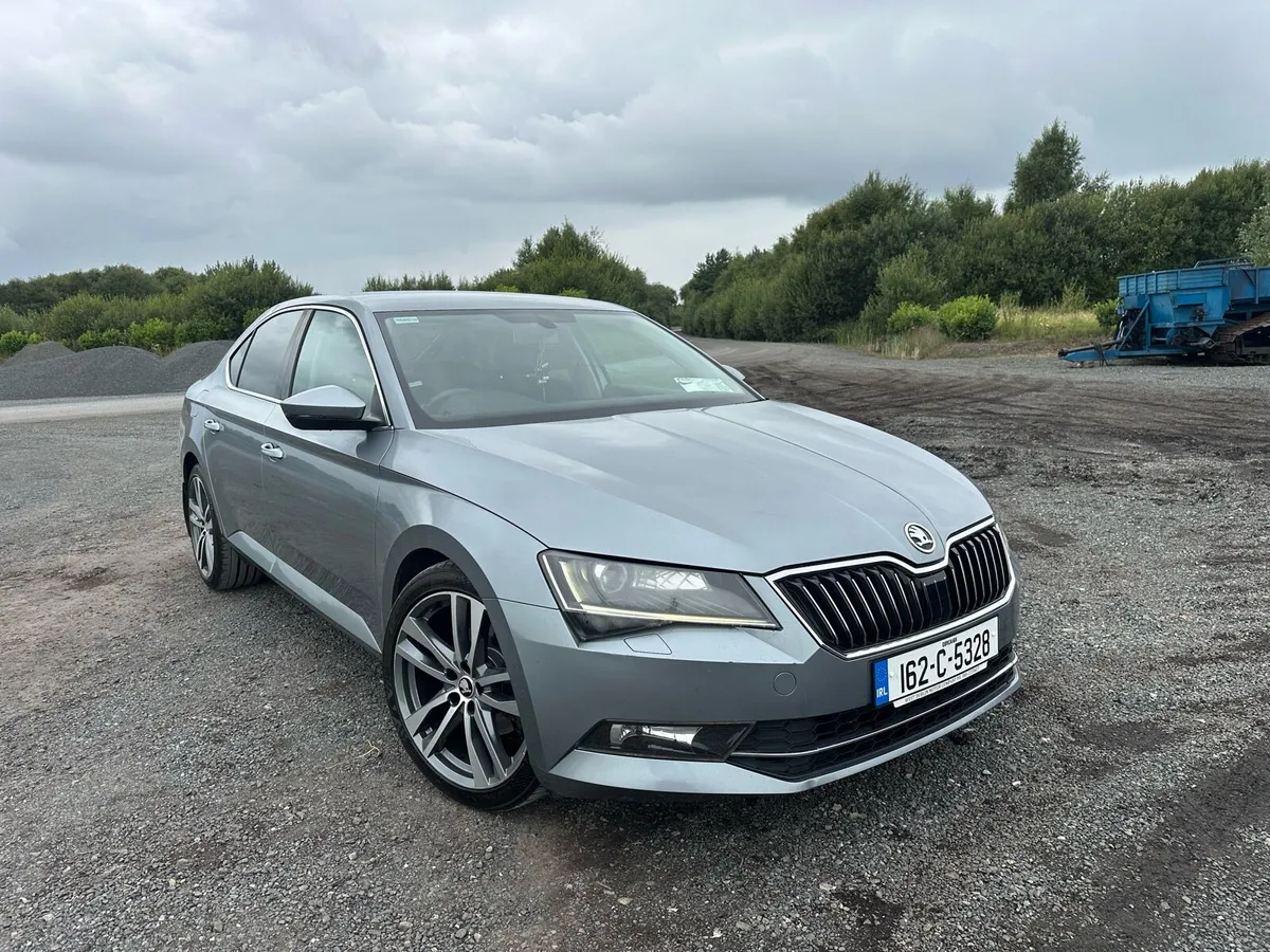 Skoda superb - Image 2