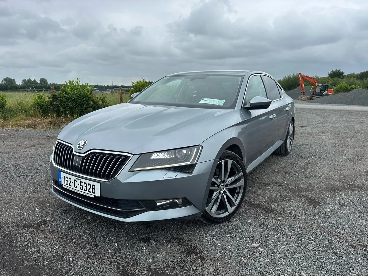 Skoda superb - Image 1