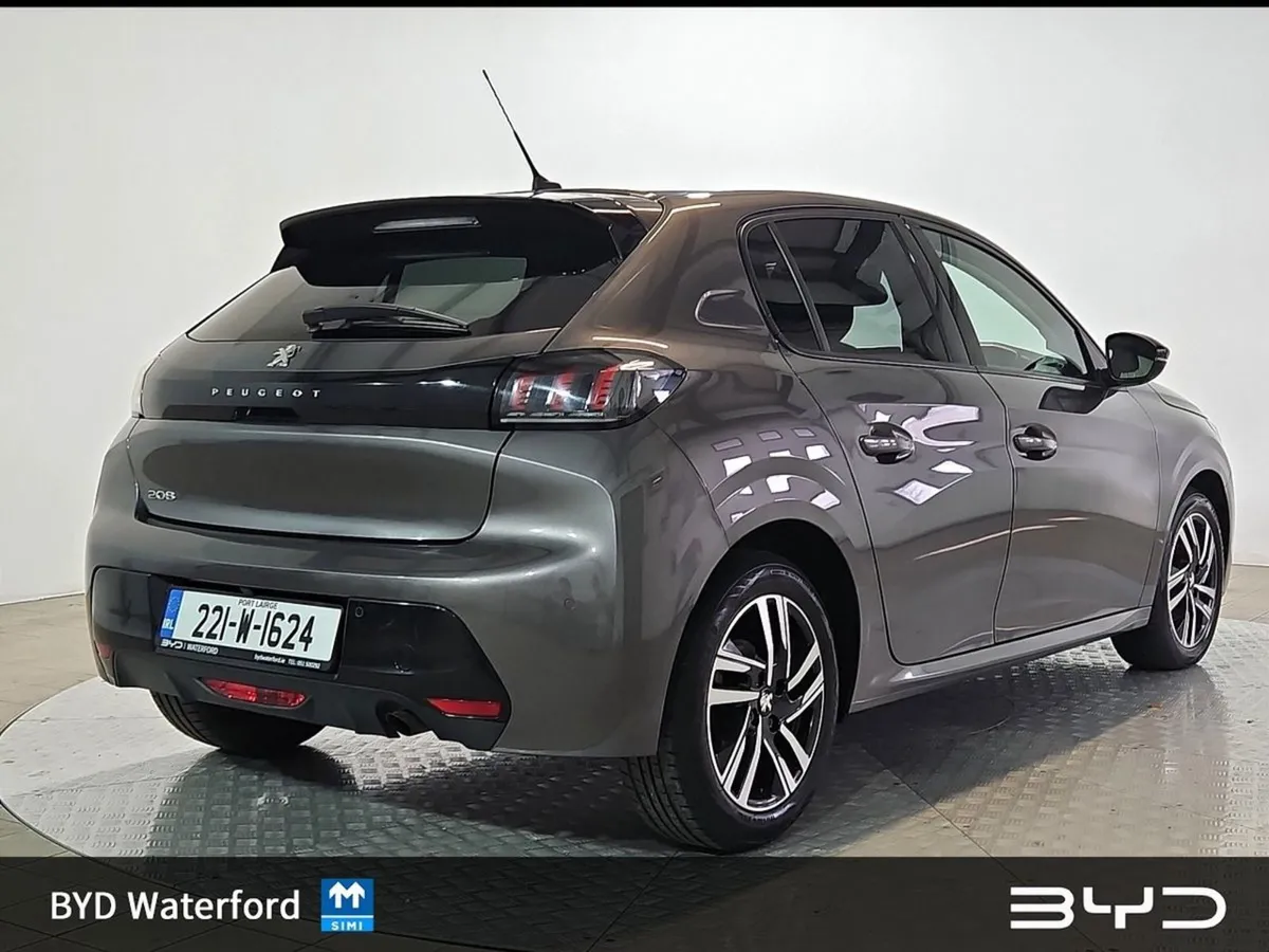 Peugeot 208 1.2 Puretech 100bhp Allure Pack - Cru - Image 4