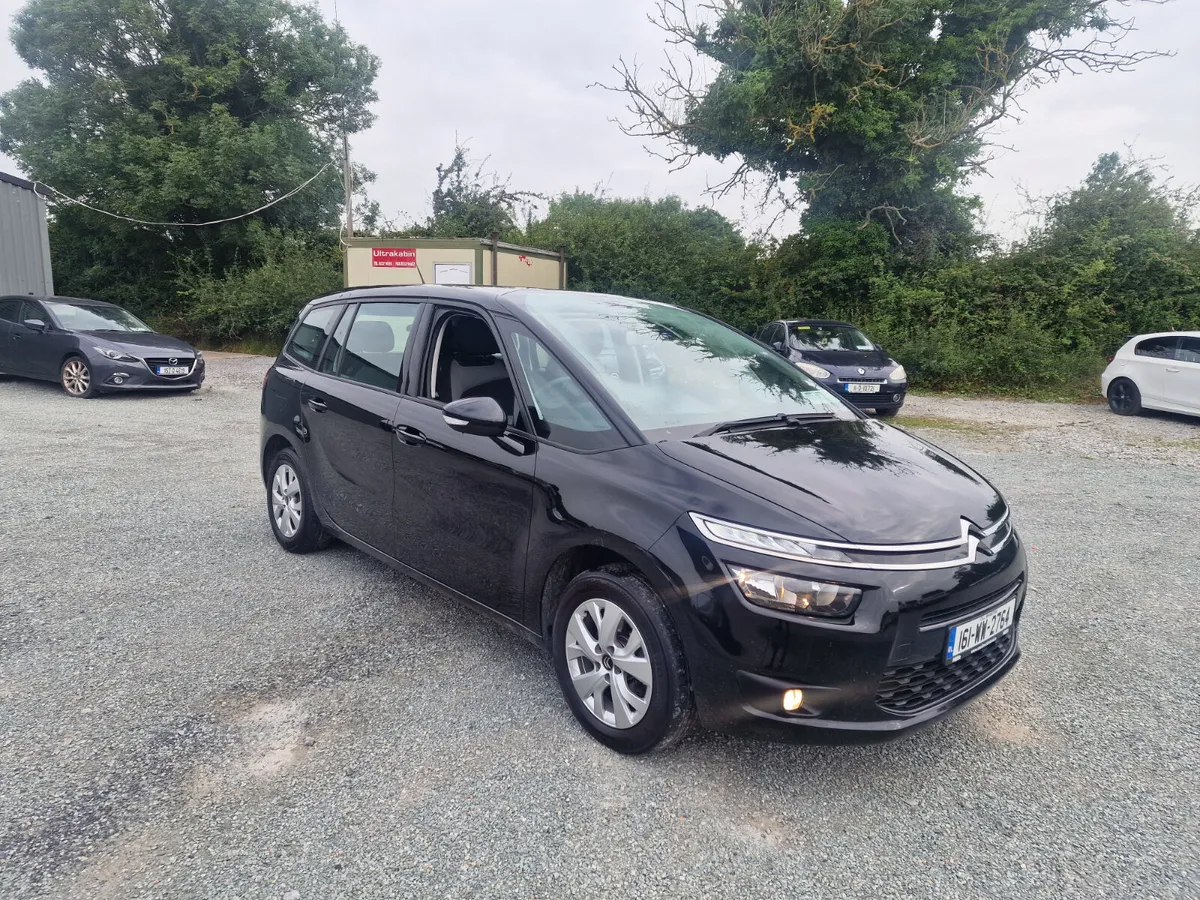 16 Citroen C4  1.6HDI .. 7 SEATER - Image 1