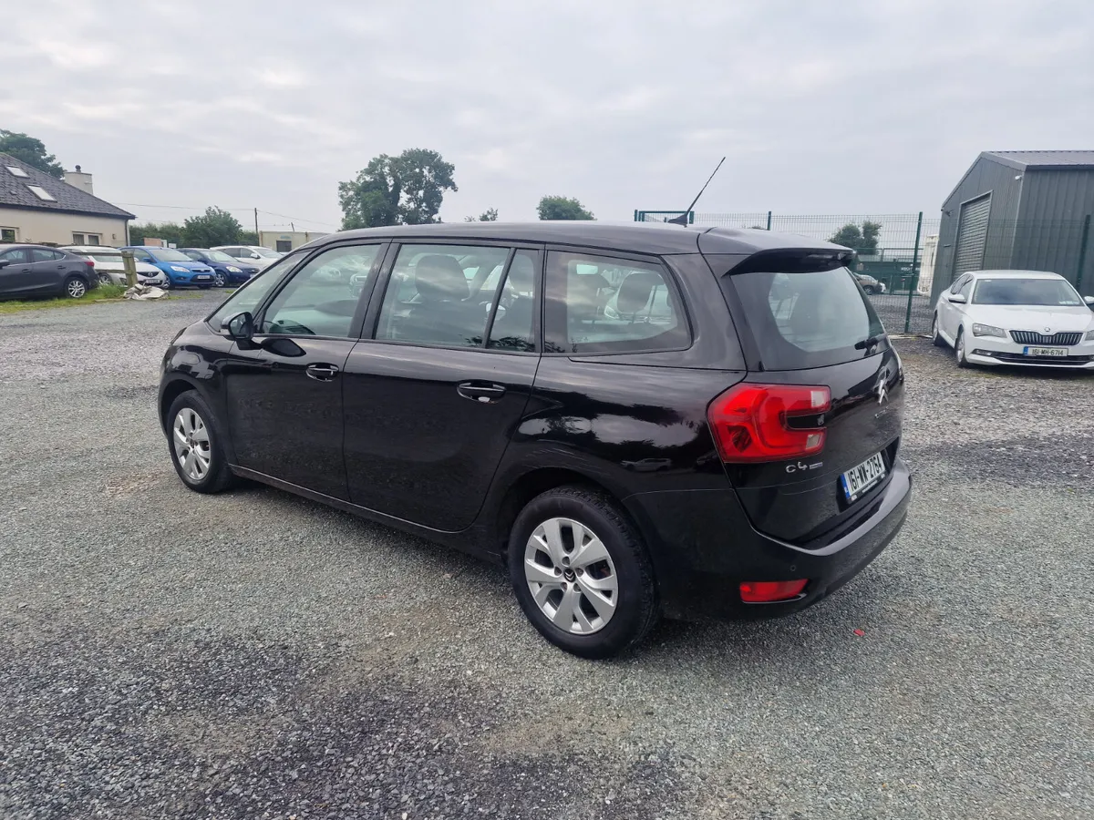 16 Citroen C4  1.6HDI .. 7 SEATER - Image 3