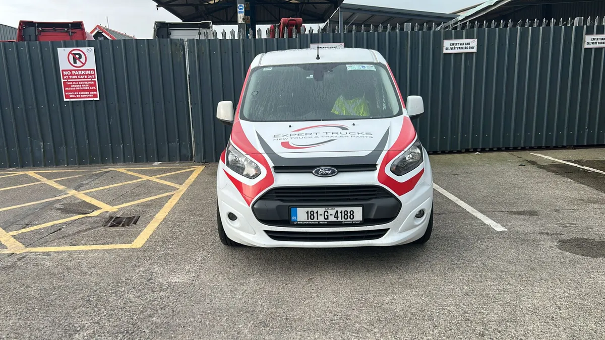 2018 Ford Connect | For Sale - Image 3
